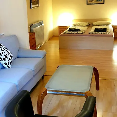 Andro Apartment